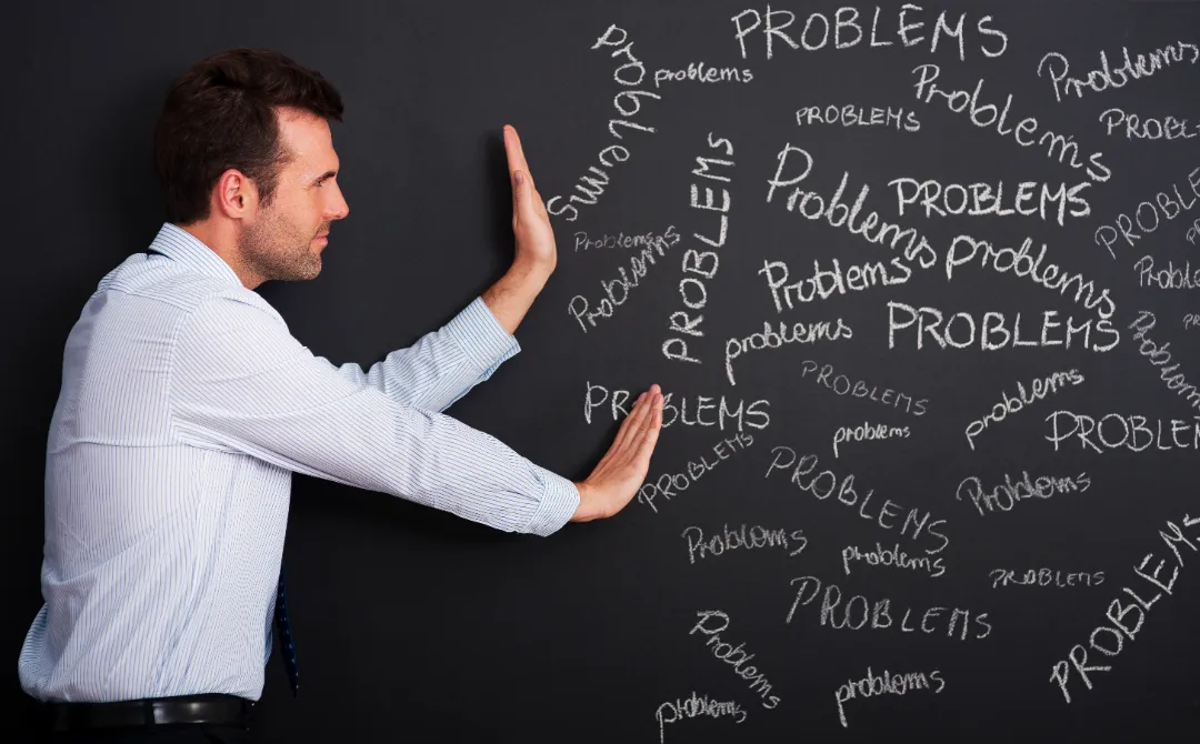 Entrepreneur managing and avoiding startup mistakes.